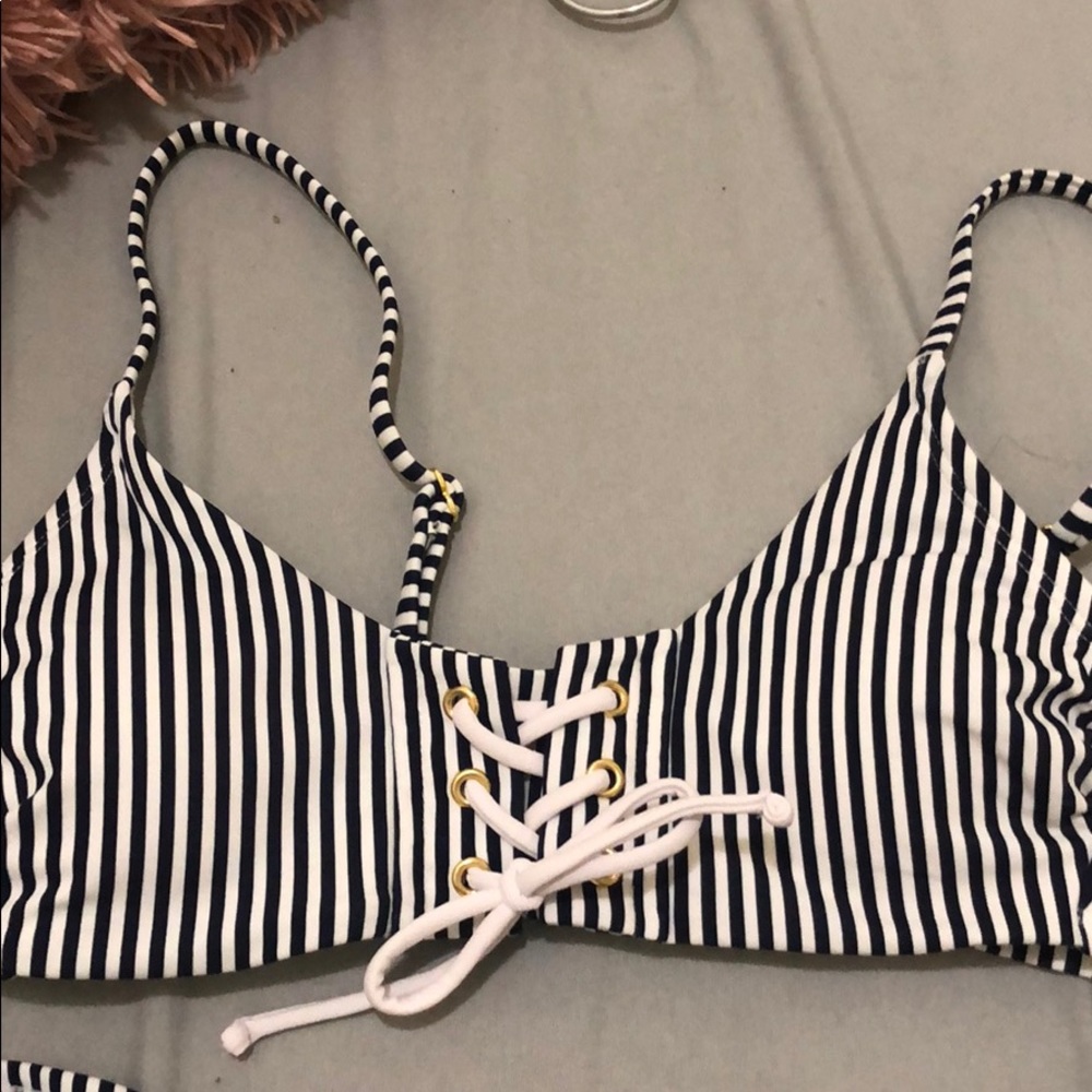 Baiting Suit Set💙 - Picture 2 of 5